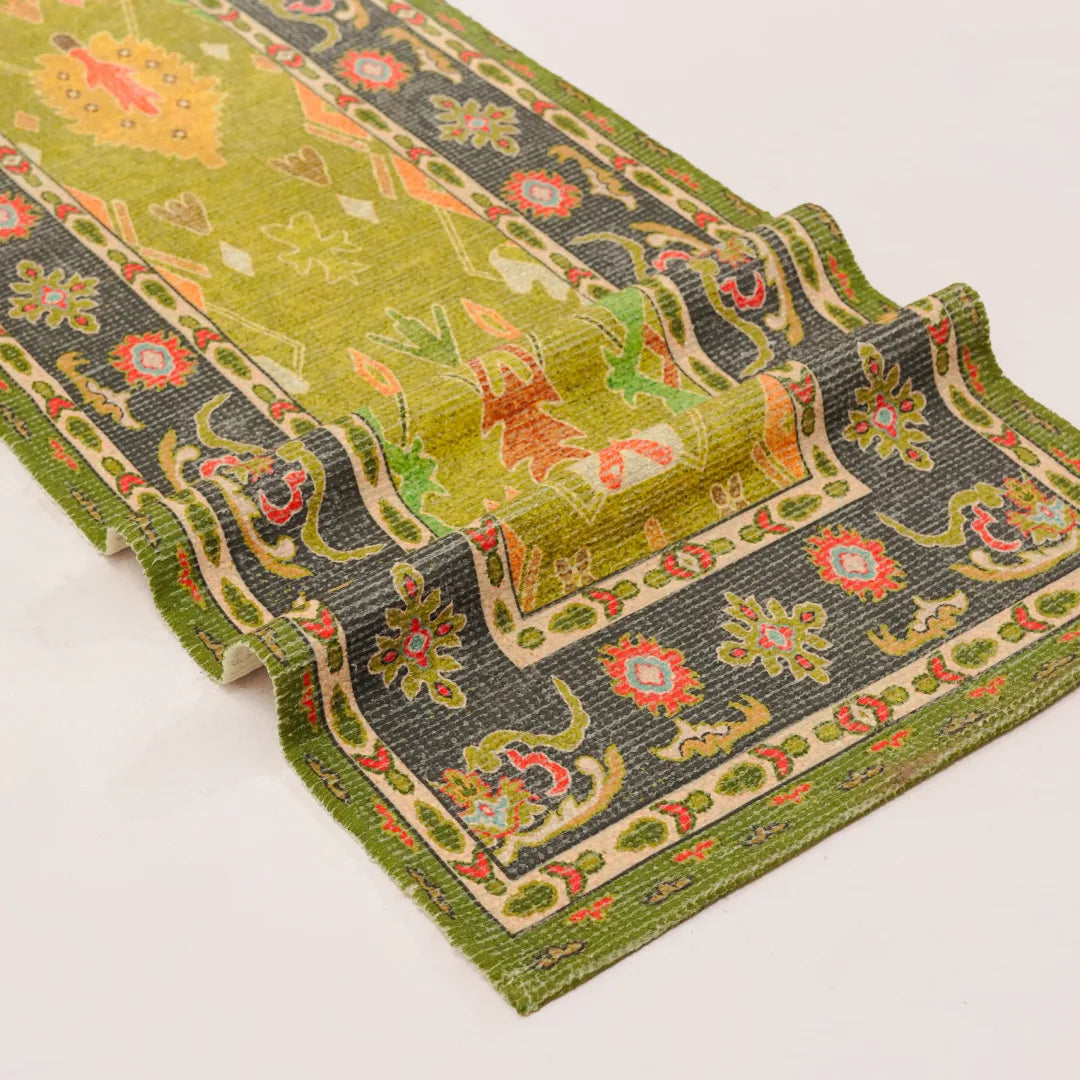 Leher Ancestral Moss Table Runner