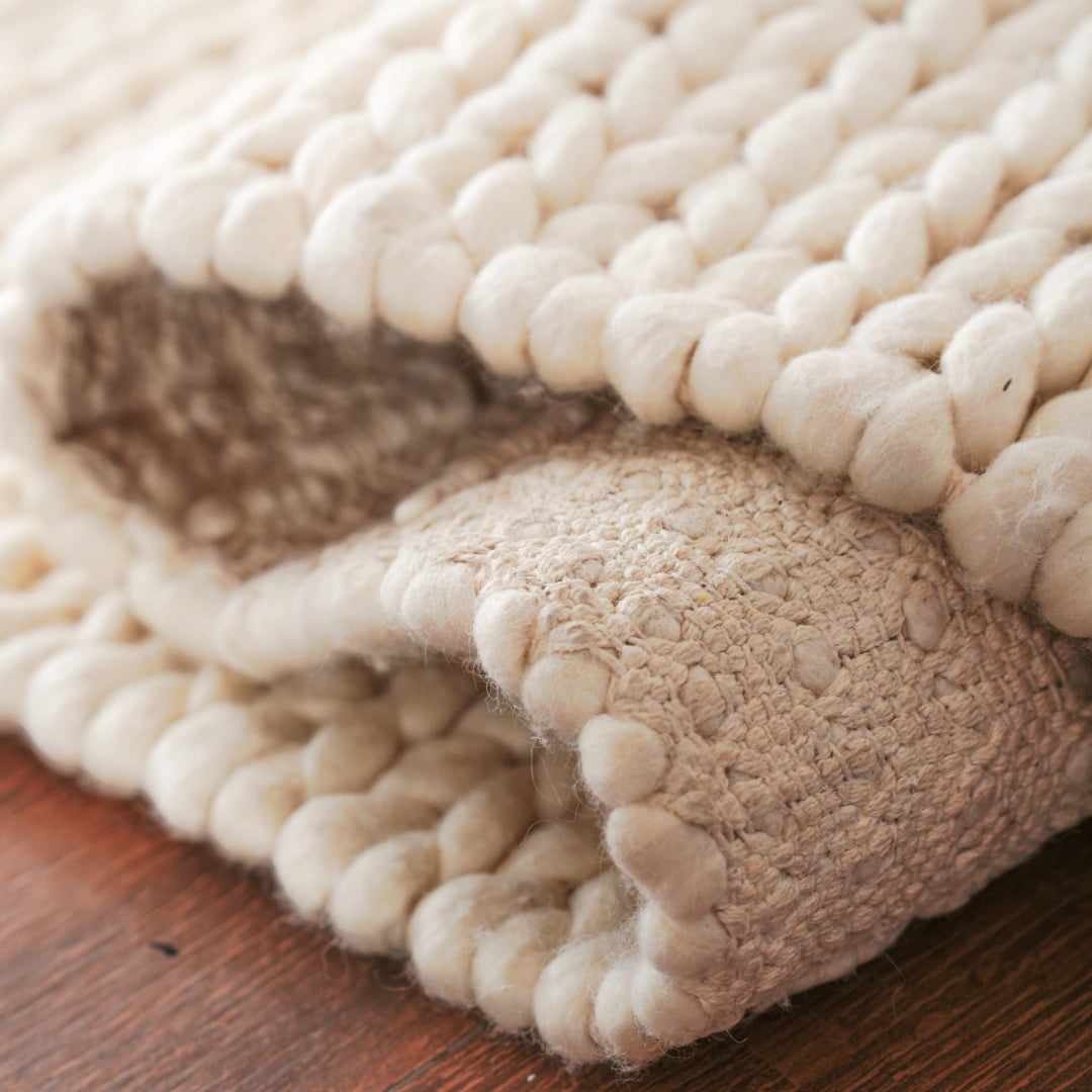 Hannah Frost Cable Rug