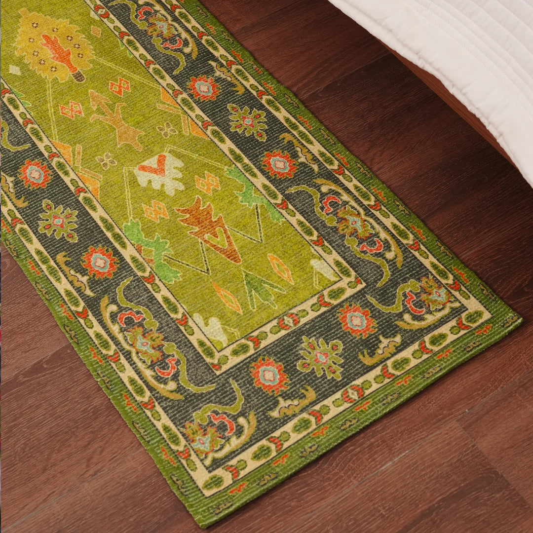 Leher Ancestral Moss Bedside Runner