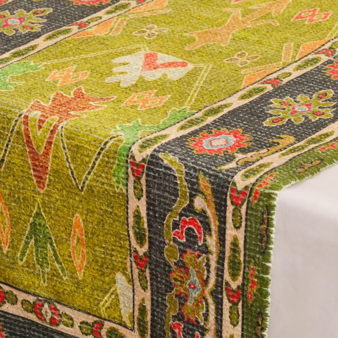 Leher Ancestral Moss Table Runner