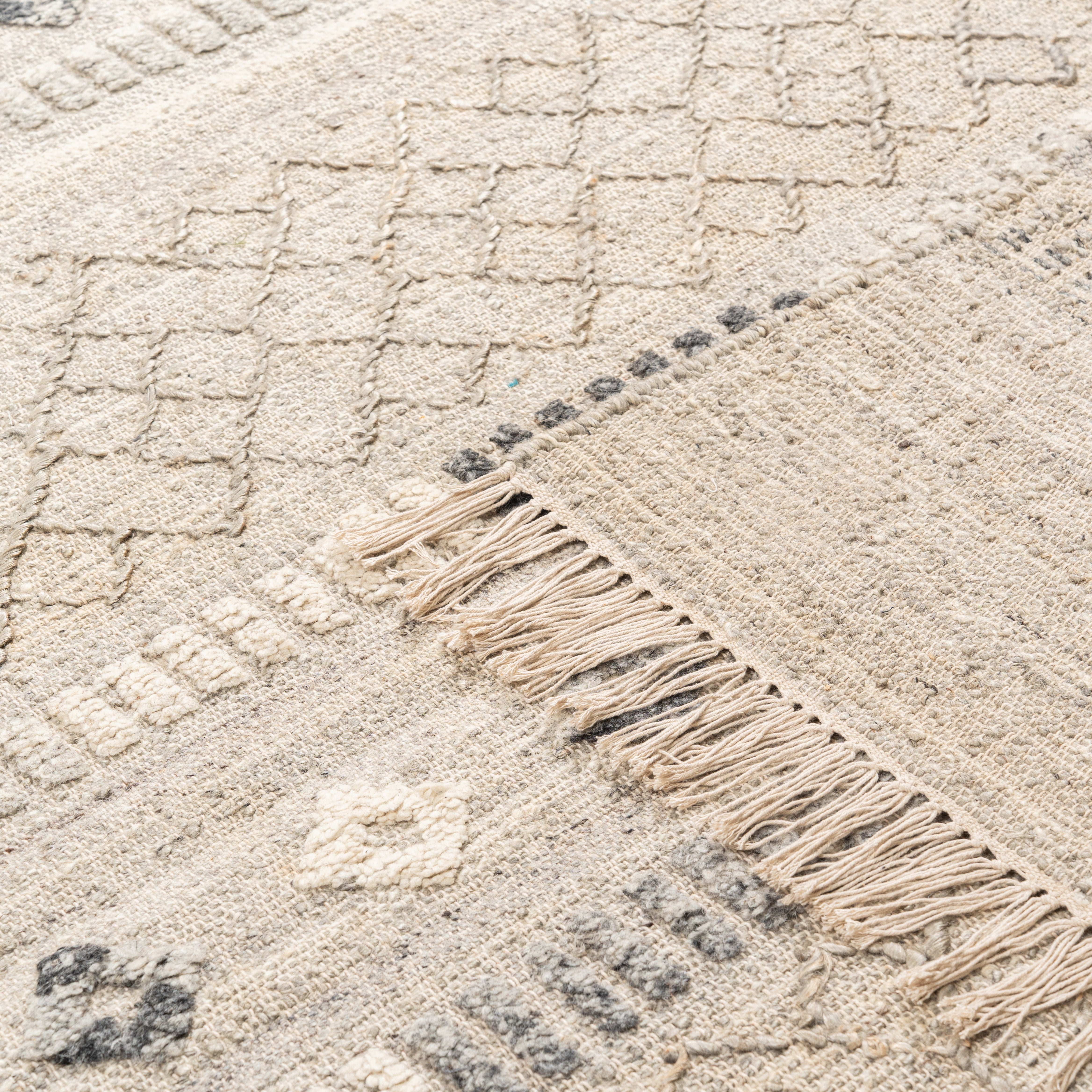 Isla Stone Saharan Rug